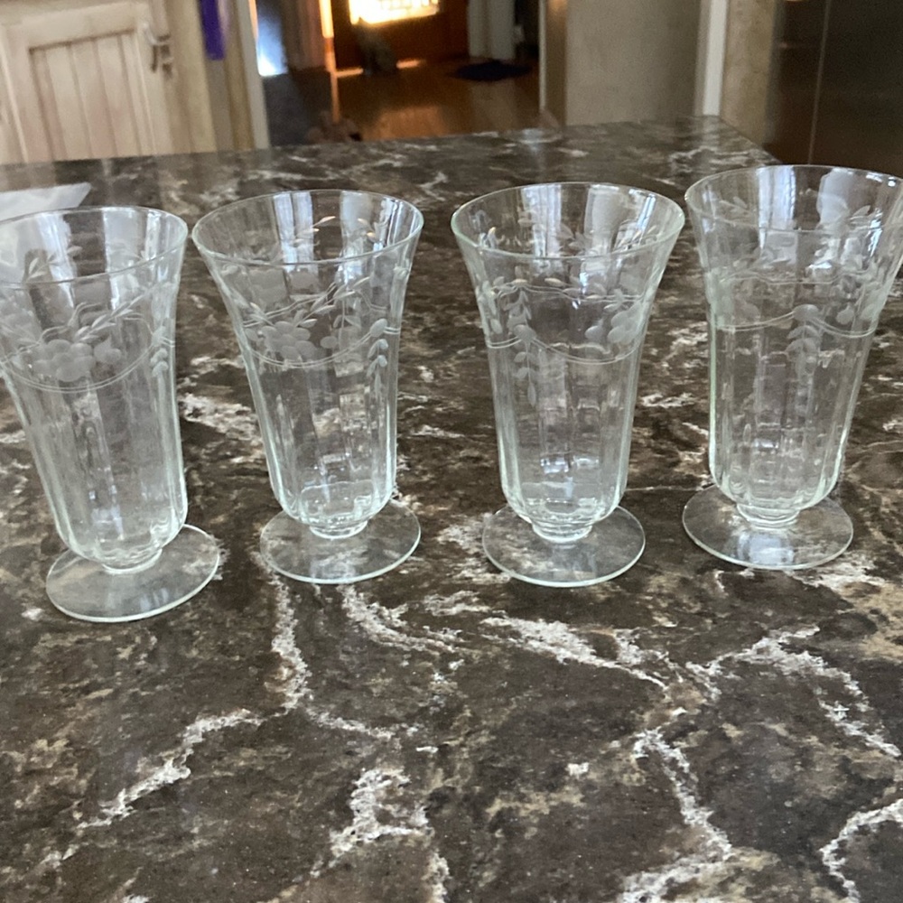 4 depression glass parfaits euc vintage